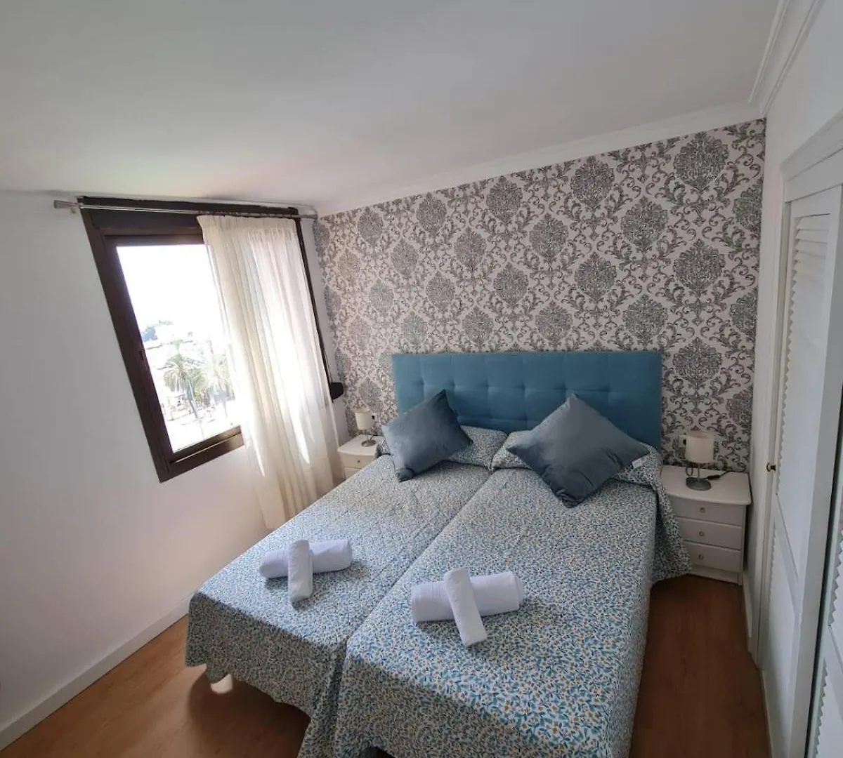Palmeras Torre 2 Fuengirola